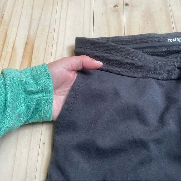 Tommy Hilfiger Sport NWT lightweight yoga/jogger pant - Picture 5 of 10